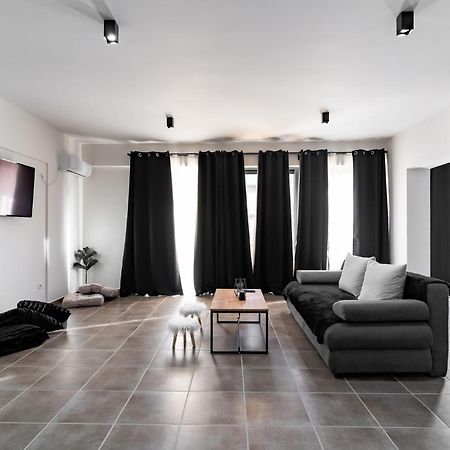 Gkr Luxury Apartments Athena Bagian luar foto